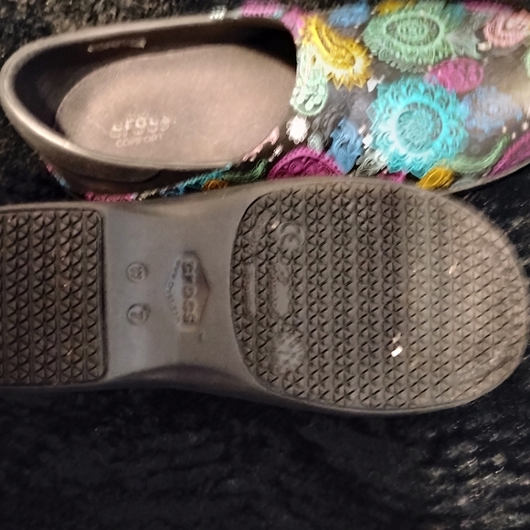 Colorful Crocs Comfort Clogs - Picture 3 of 4